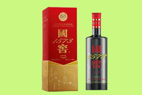双鸭山集贤县回收国窖1573.jpg